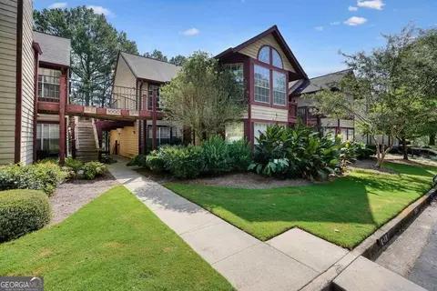 1003 Sandy Lane Dr, Alpharetta, GA 30022