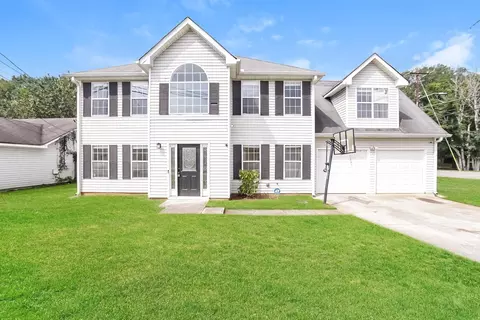 3549 Salem Glen Rd, Lithonia, GA 30038