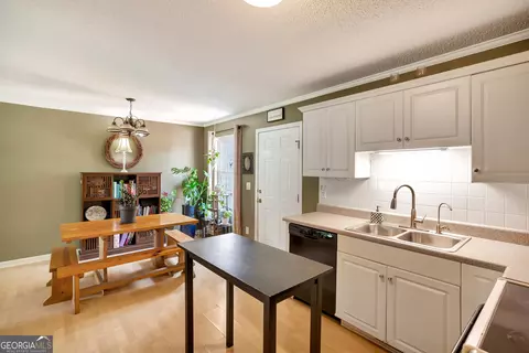 101 Lesley Rd, Pelzer, SC 29669 photo 5