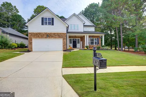 6 Rockridge Dr, Newnan, GA 30265