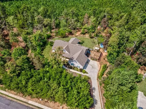 952 Whistler Ln, Canton, GA 30114