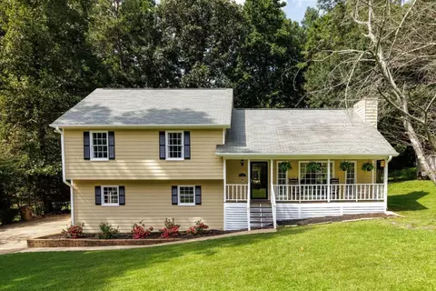 116 Black Oak Trl, Woodstock, GA 30189