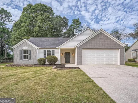 3331 Hobbit Gln, Powder Springs, GA 30127