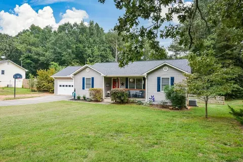 66 Oak Hill Dr NE, White, GA 30184
