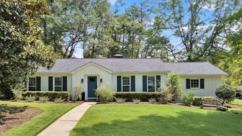 245 Willow Springs Dr, Roswell, GA 30075