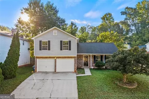 2211 Ramblewood Cir, Decatur, GA 30035