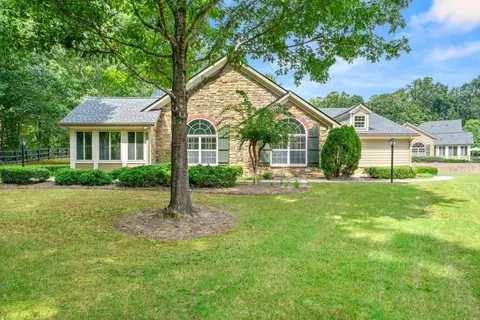 5270 Stone Village Cir NW #27, Kennesaw, GA 30152