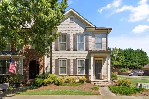 252 S Village Sq, Canton, GA 30115