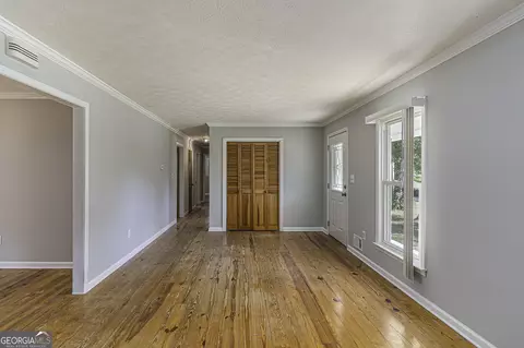 296 Oakhill Dr, Jackson, GA 30233 photo 5