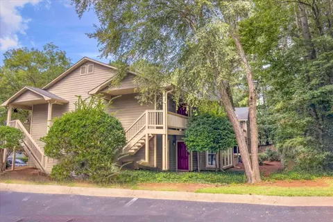 1307 Country Park Dr SE, Smyrna, GA 30080