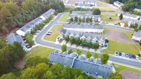 1476 Box Cir, Winder, GA 30680 photo 2