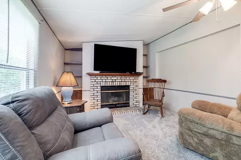 120 E Long St, Rincon, GA 31326 photo 8