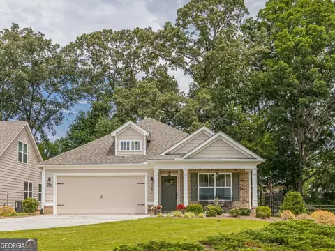 179 Grace Cir, Acworth, GA 30102
