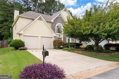 1541 Pinebreeze Dr, Marietta, GA 30062