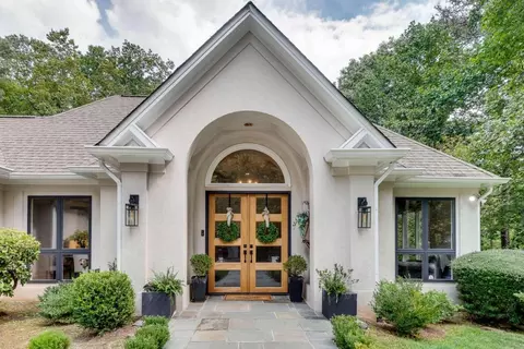 12985 Bucksport Dr, Roswell, GA 30075
