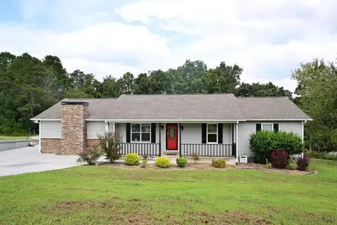 116 Circle Valley Dr SE, Calhoun, GA 30701