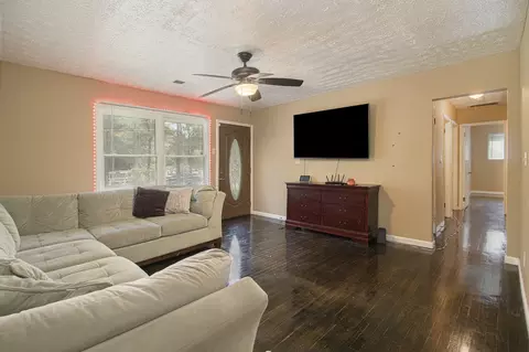 5123 4th St, Morrow, GA 30260 photo 4