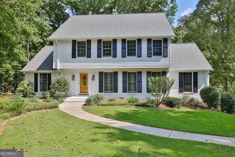 6955 Hunters Branch Dr, Atlanta, GA 30328