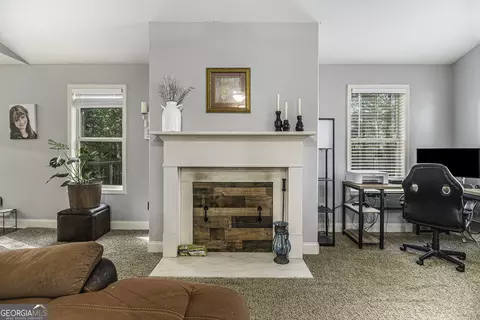 246 Falling Leaf Ln, Winder, GA 30680 photo 7
