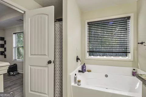 246 Falling Leaf Ln, Winder, GA 30680 photo 17