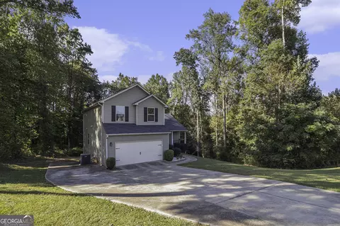246 Falling Leaf Ln, Winder, GA 30680 photo 3