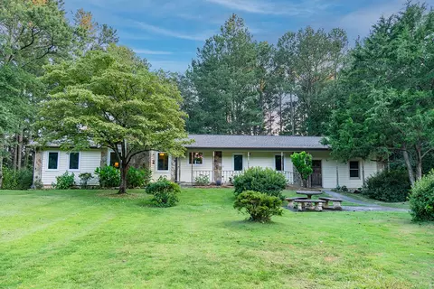 3330 Old Jonesboro Rd, Fairburn, GA 30213