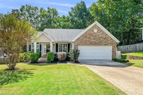 834 Eagle Glen Xing, Woodstock, GA 30189