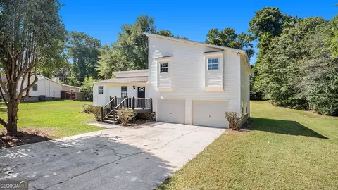 4956 W Ridge Dr, Douglasville, GA 30135