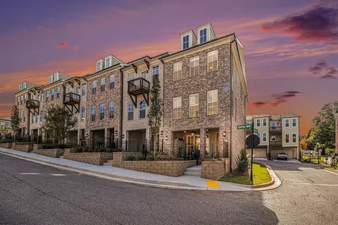 112 Everley Walk, Alpharetta, GA 30009