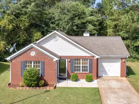 1759 Graystone Dr, Hampton, GA 30228 photo 3