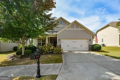 652 Hemlock Trl, Canton, GA 30114