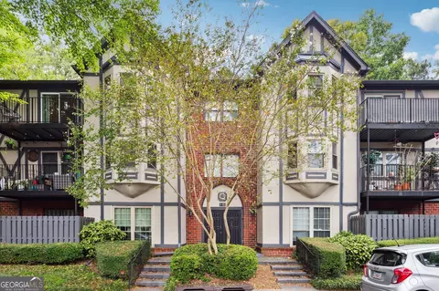 6851 Roswell Rd #Q-7, Sandy Springs, GA 30328