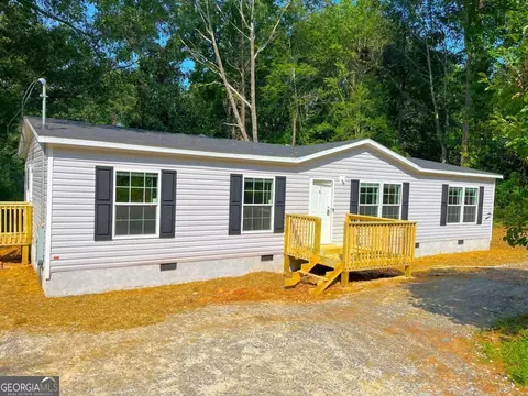 7047 Belton Bridge Rd, Lula, GA 30554