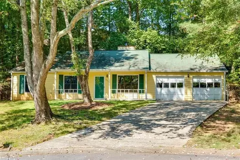905 Nickolaus Pl, Woodstock, GA 30188