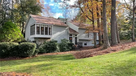 4680 Amberwood Trl, Marietta, GA 30062