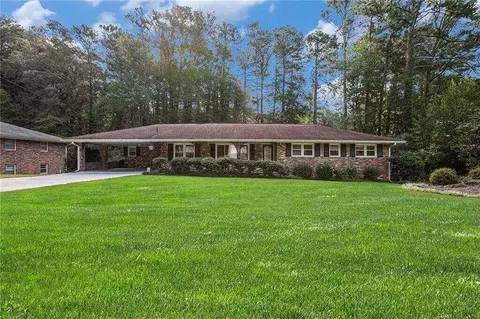 3079 Mccully Dr, Atlanta, GA 30345