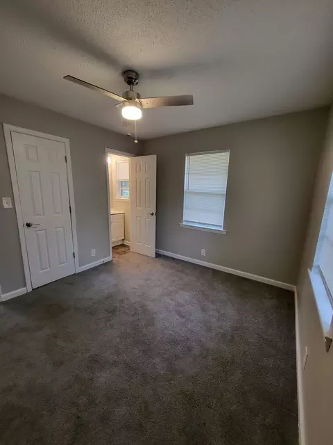200 Robin Hood Ln, Hampton, GA 30228 photo 8
