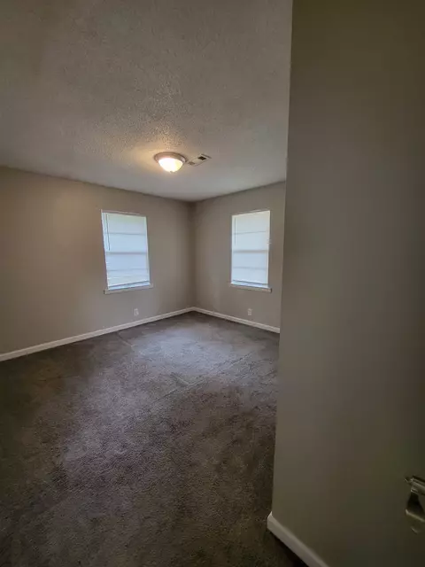 200 Robin Hood Ln, Hampton, GA 30228 photo 7