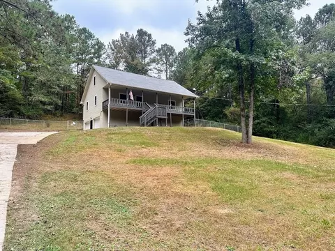 1951 Annie Lee Rd, Trussville, AL 35173