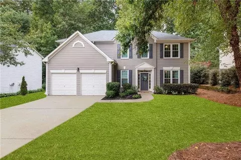1045 Winthrope Park Dr, Alpharetta, GA 30009