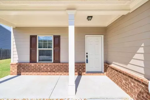 1475 Turning Leaf Ln, Pendergrass, GA 30567 photo 4