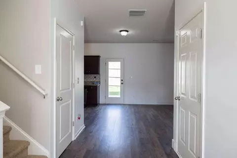 1475 Turning Leaf Ln, Pendergrass, GA 30567 photo 5