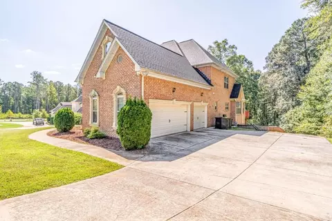 2540 Stream View Dr, Conyers, GA 30013 photo 4