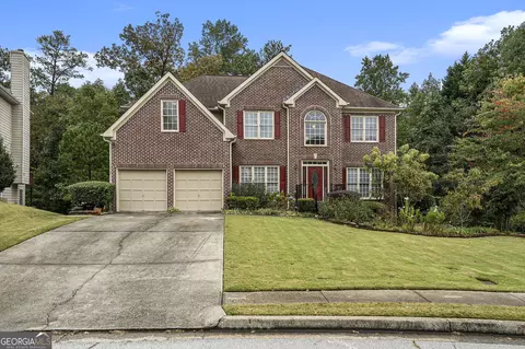 3090 Royal Creek Way SW, Lilburn, GA 30047