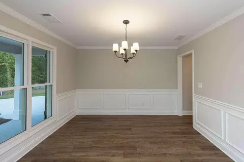 118 W Wright St, Winder, GA 30680 photo 6