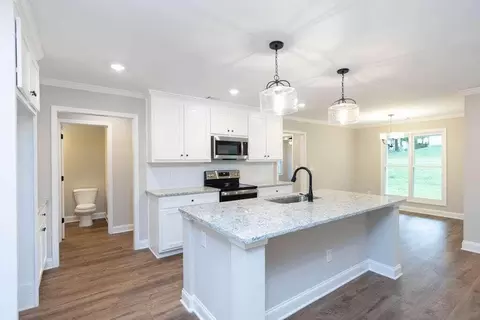 118 W Wright St, Winder, GA 30680 photo 15