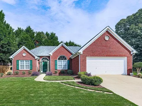 839 Eagle Glen Xing, Woodstock, GA 30189