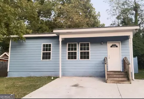 610 Summit St SE, Gainesville, GA 30501