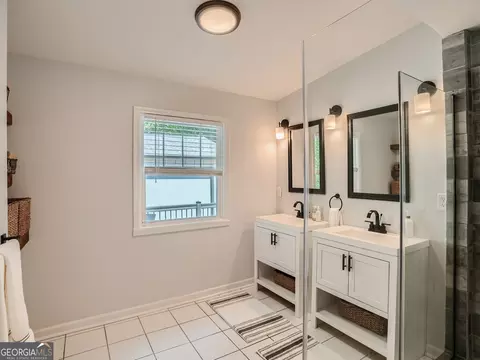 2242 N Shallowford Rd, Chamblee, GA 30341 photo 17