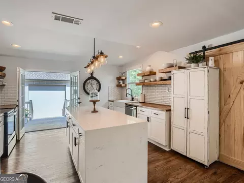 2242 N Shallowford Rd, Chamblee, GA 30341 photo 8